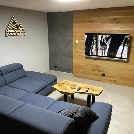 Goralskie Chalet *